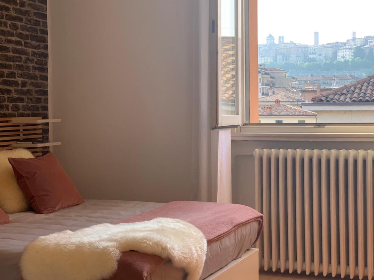 Camozzi Central Apartment Bergamo Eksteriør bilde